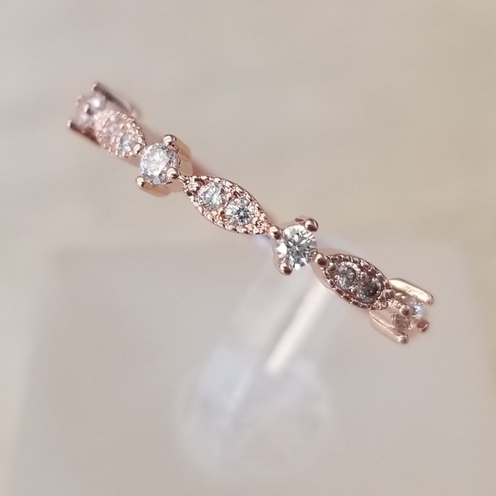 18k Gold Over Sterling Band - Picture 4 of 9